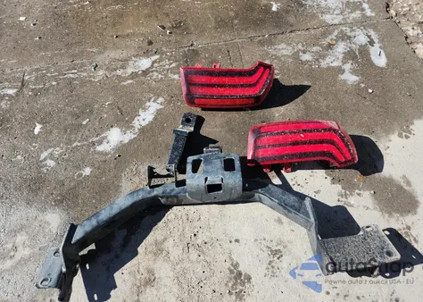 2021 Kia Telluride Ex z USA, uszkodzony, nr VIN 5XYP3DHC3MG182367